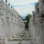 Buddhas Lehren auf 729 Tafeln